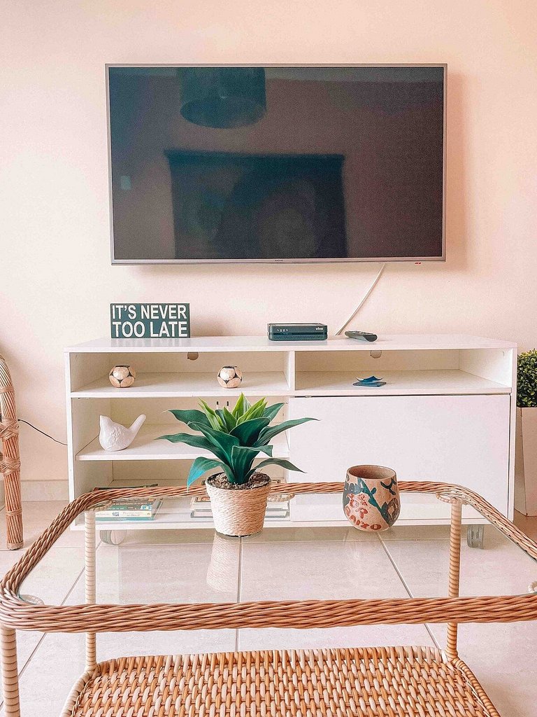 Pé na Areia Praia do forte Cama Queen Wifi Netflix