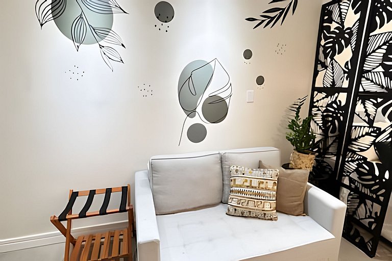 Studio novíssimo a 300m da praia e metrô