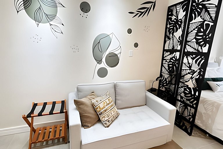 Studio novíssimo a 300m da praia e metrô