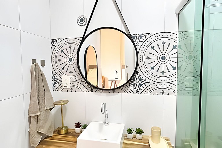 Studio novíssimo a 300m da praia e metrô