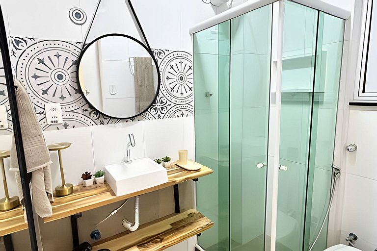 Studio novíssimo a 300m da praia e metrô