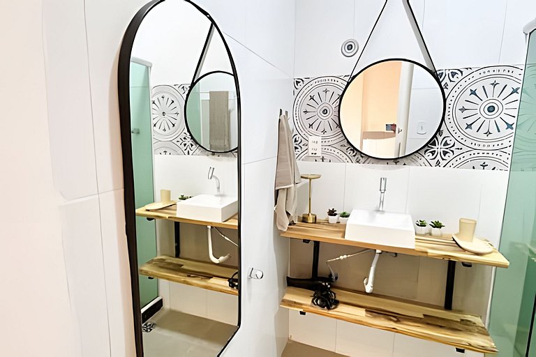 Studio novíssimo a 300m da praia e metrô