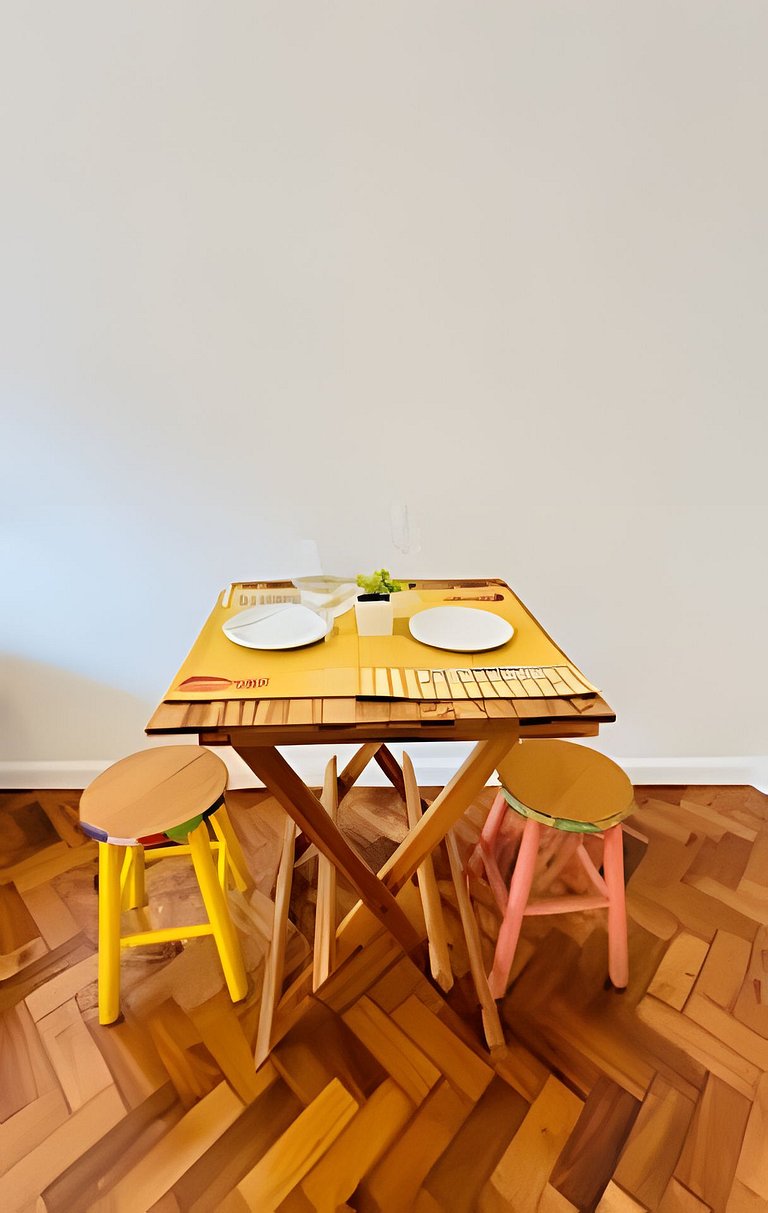 Studio metrô General Osório reformado