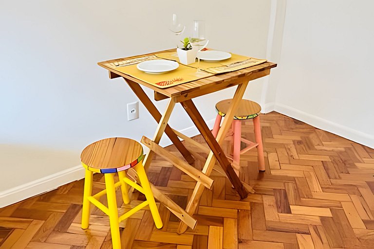 Studio metrô General Osório reformado