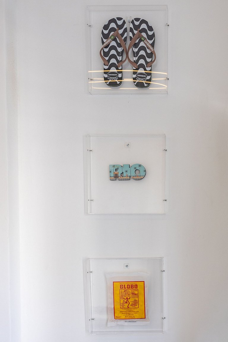 Studio novíssimo a 300m da praia e metrô