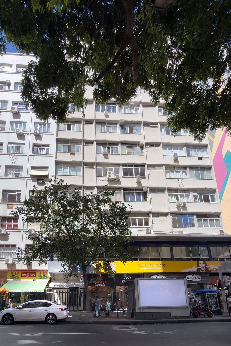 Studio novíssimo a 300m da praia e metrô